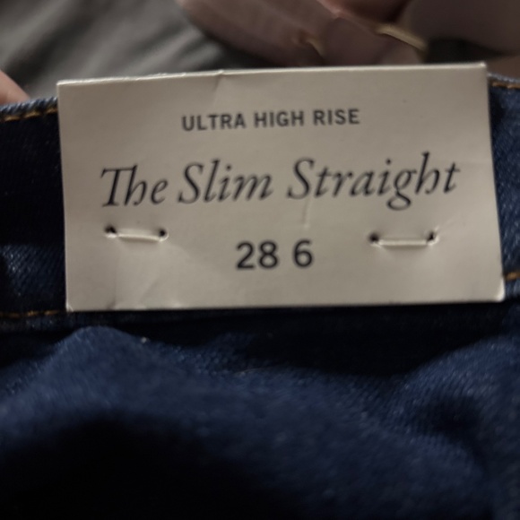 NWT Abercrombie ultra high rise 90s jeans - Picture 2 of 4